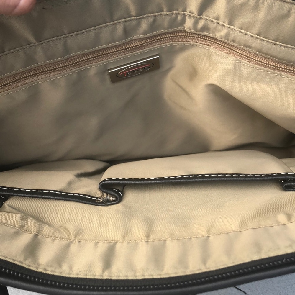 Talbots Purse - Picture 15 of 16